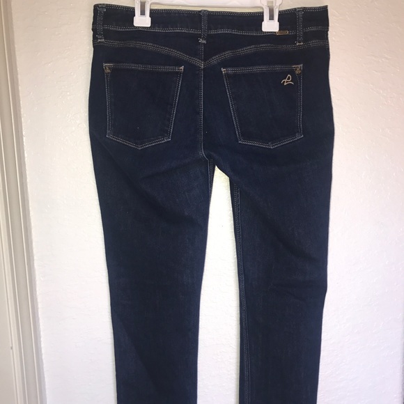 DL1961 jeans, barely worn, in great condition. - Picture 2 of 3